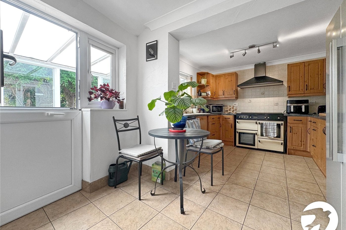 2 bedroom house for sale in Newington | Robinson Michael & Jackson