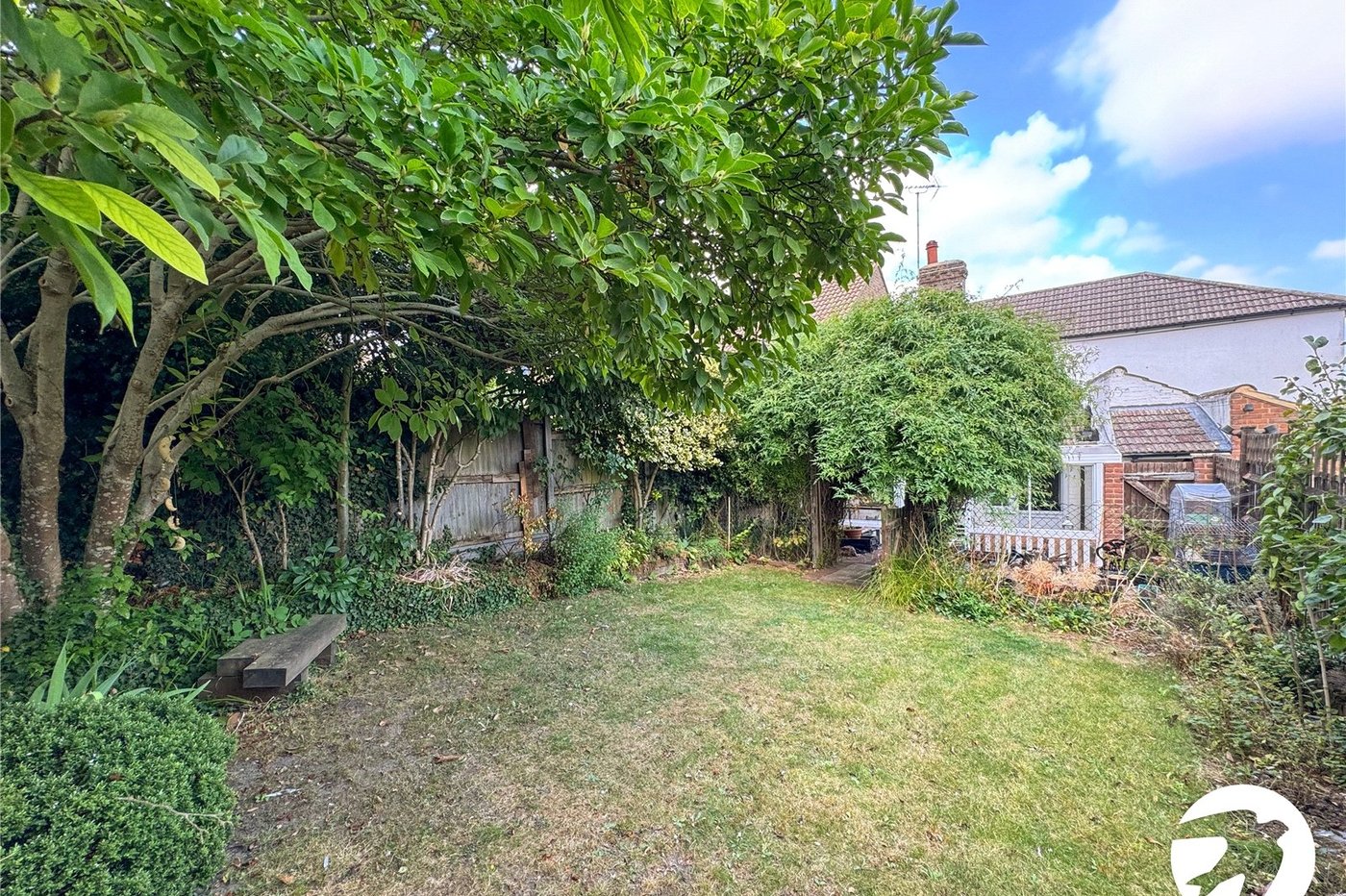 2 bedroom house for sale in Newington | Robinson Michael & Jackson