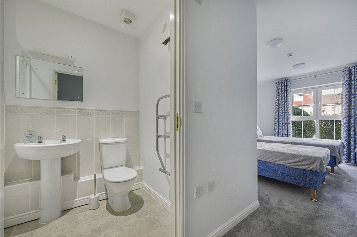 2 bedroom property for sale in Orpington | Robinson Jackson
