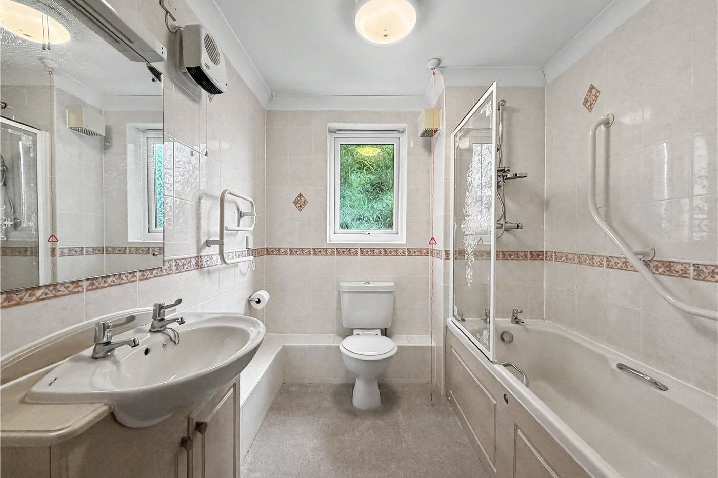 1 bedroom property for sale in Rainham | Robinson Michael & Jackson
