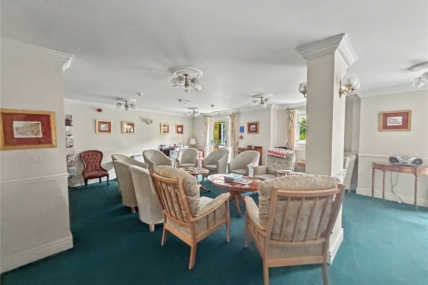 1 bedroom property for sale in Rainham | Robinson Michael & Jackson