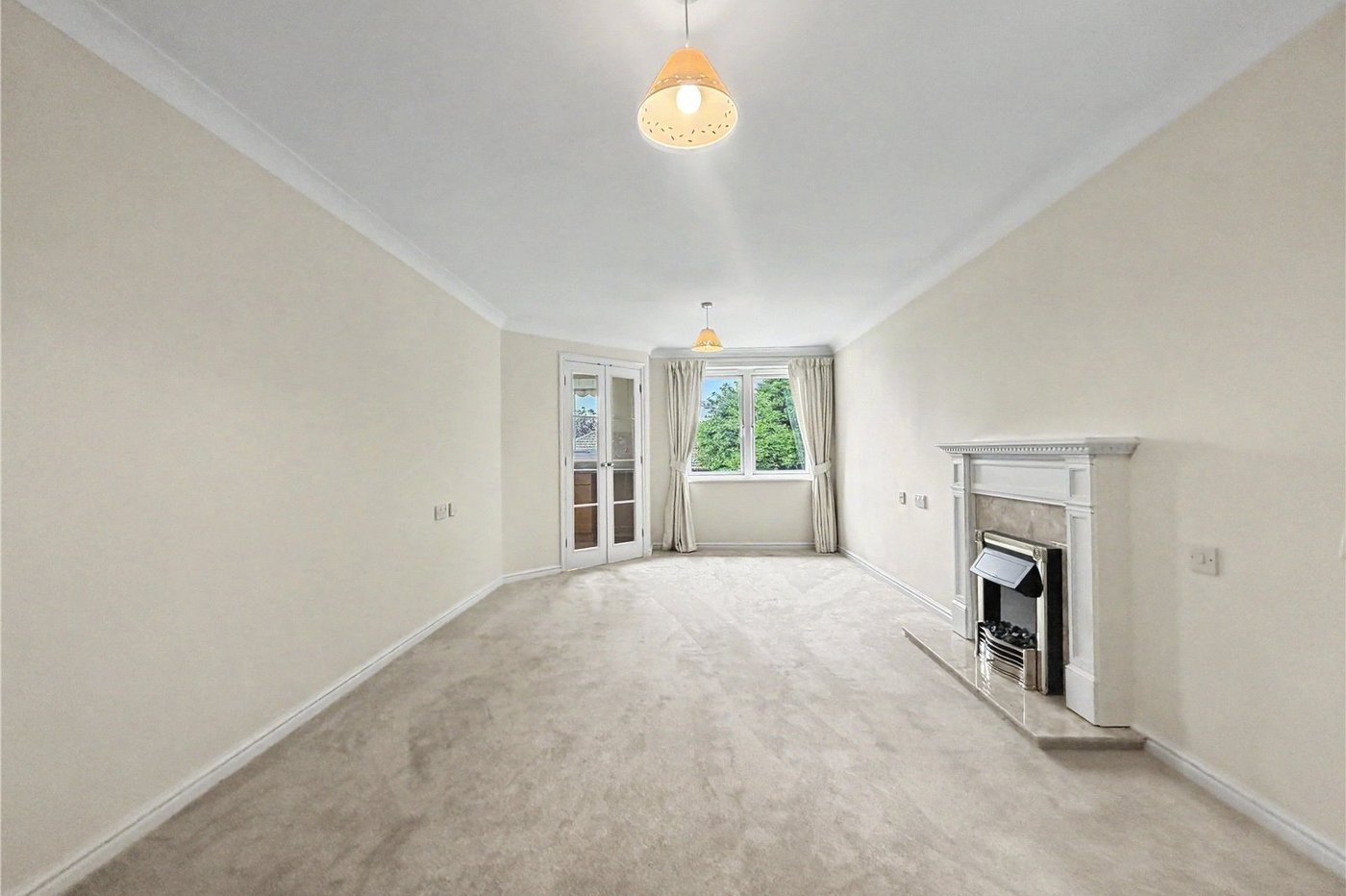 1 bedroom property for sale in Rainham | Robinson Michael & Jackson