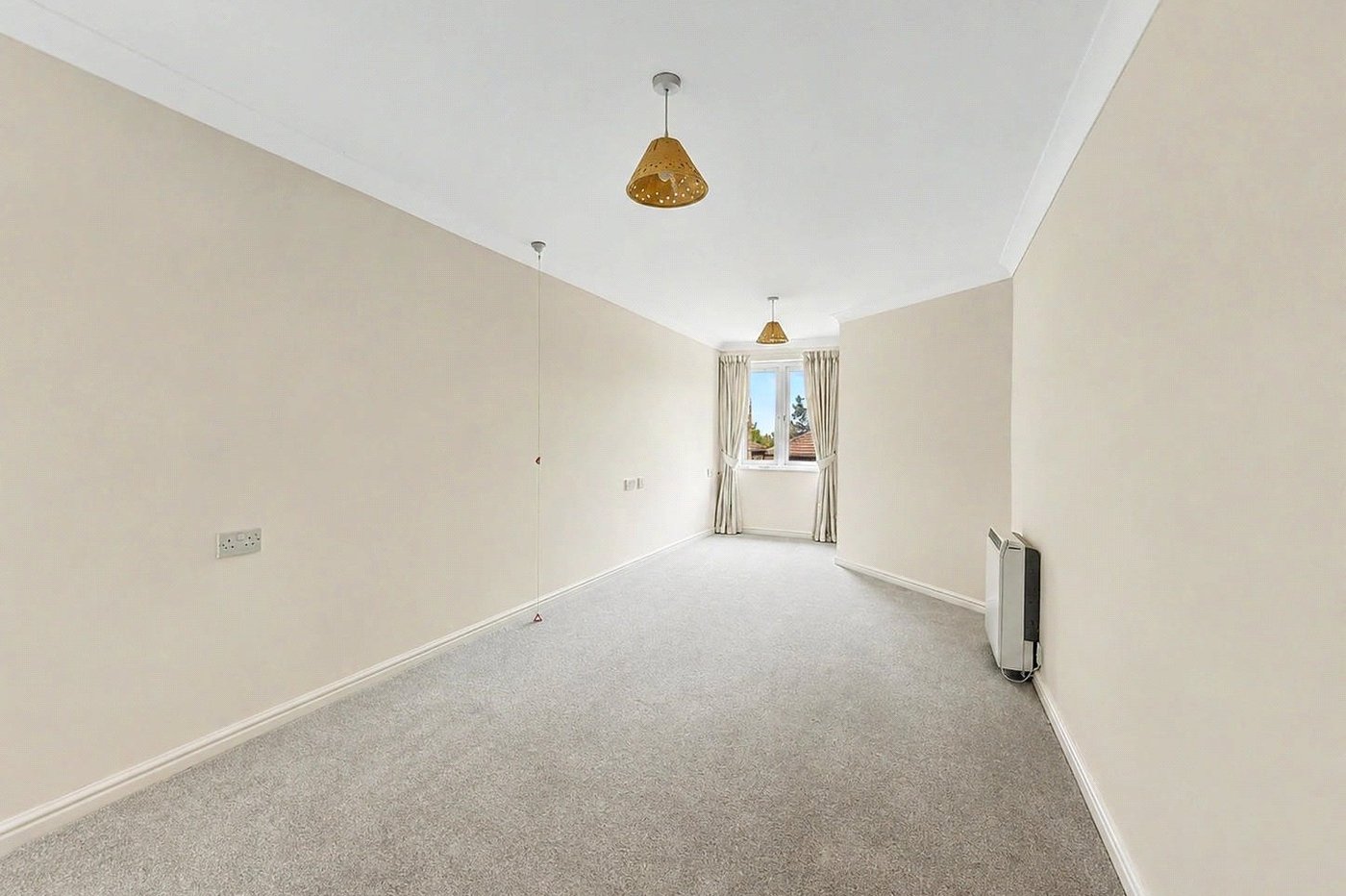 1 bedroom property for sale in Rainham | Robinson Michael & Jackson