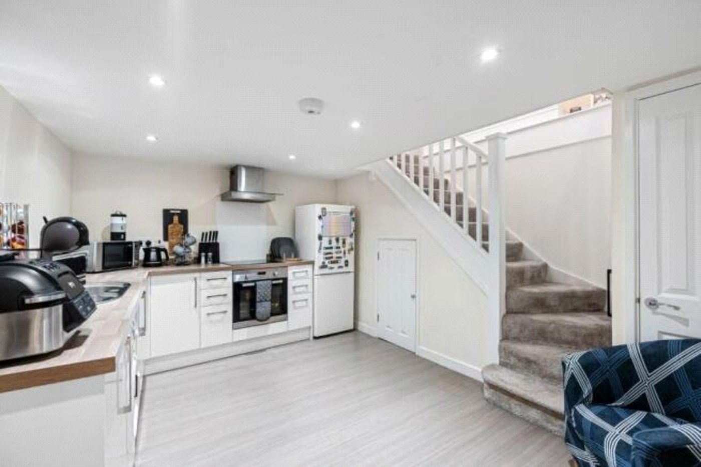 2 bedroom property for sale in Rochester | Robinson Michael & Jackson