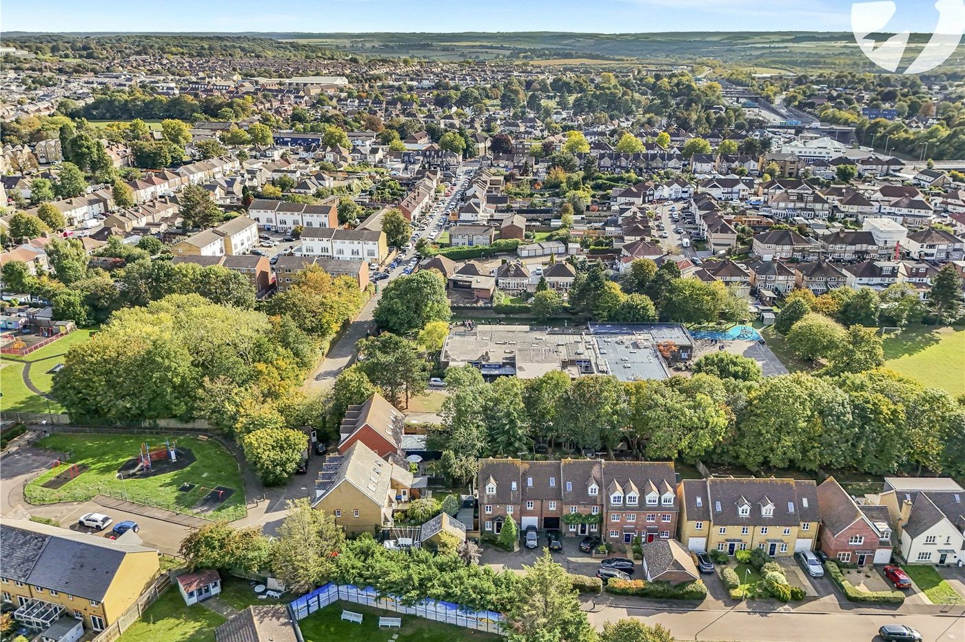 4 bedroom house for sale in Dartford | Robinson Jackson