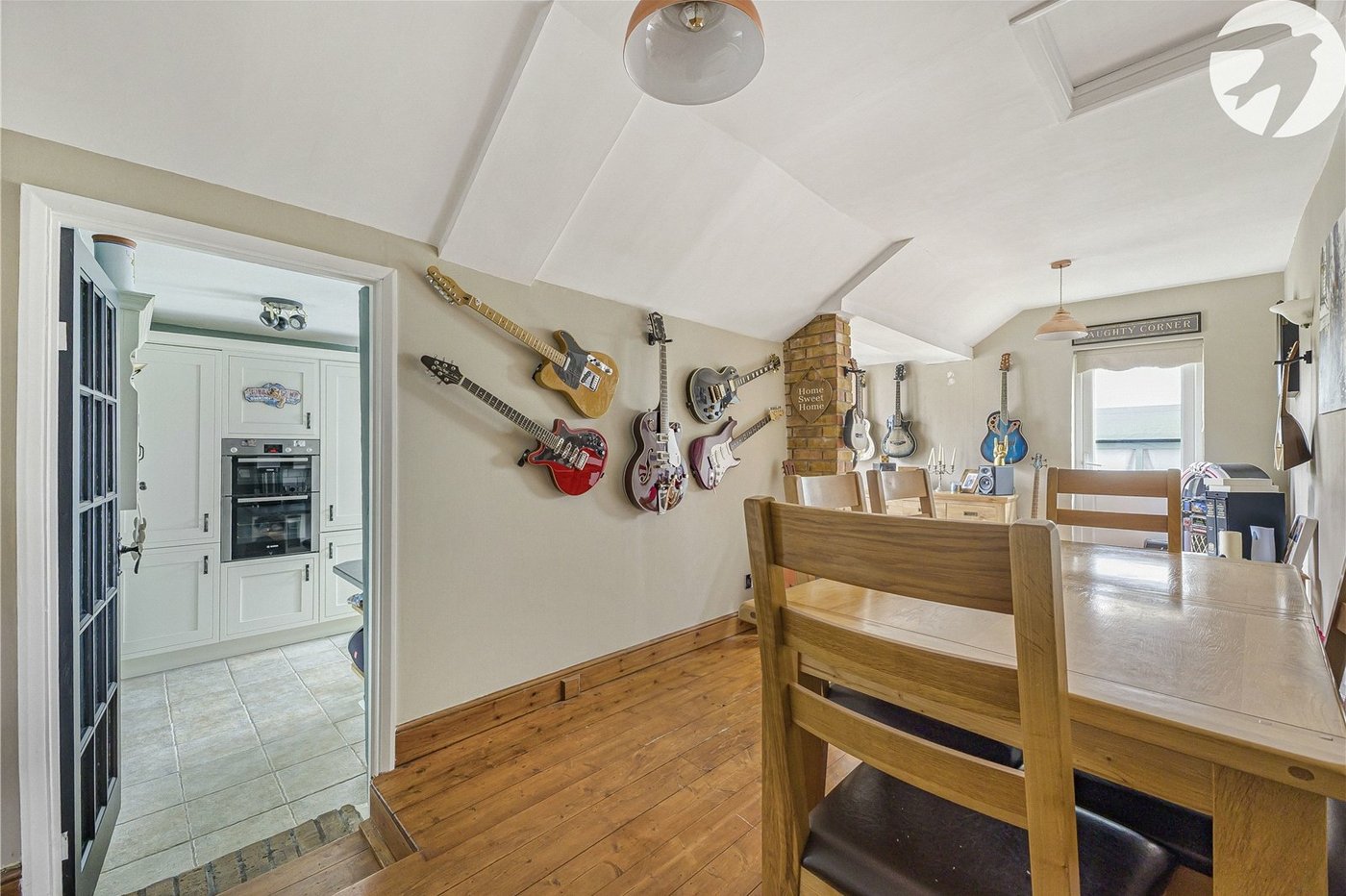 3 bedroom house for sale in Highlands Hill | Robinson Jackson