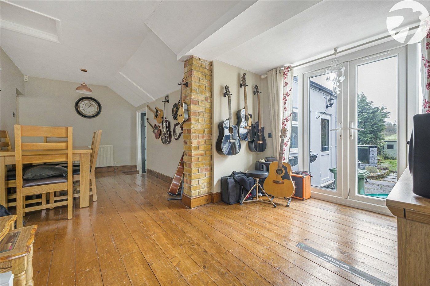 3 bedroom house for sale in Highlands Hill | Robinson Jackson