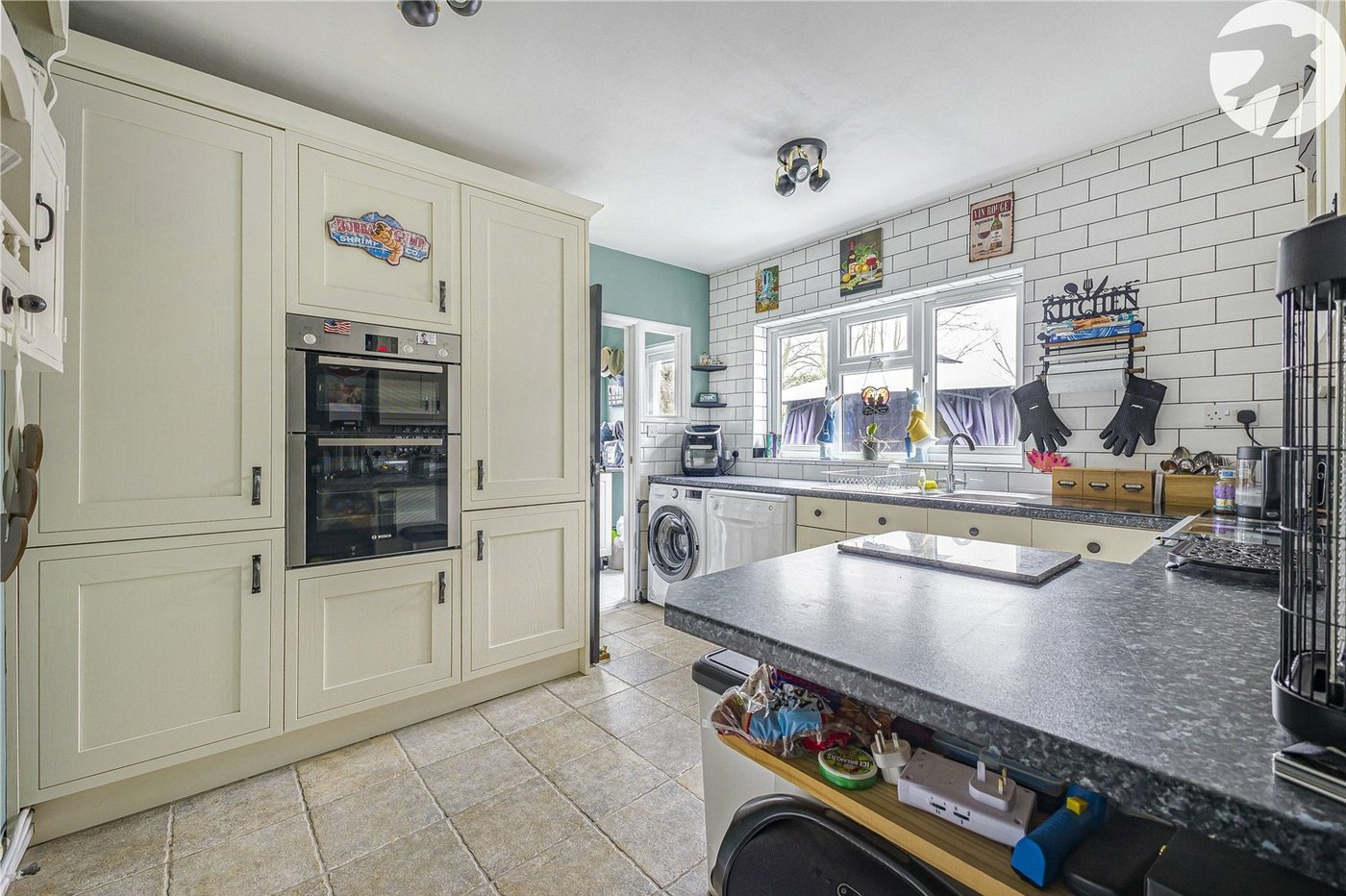 3 bedroom house for sale in Highlands Hill | Robinson Jackson