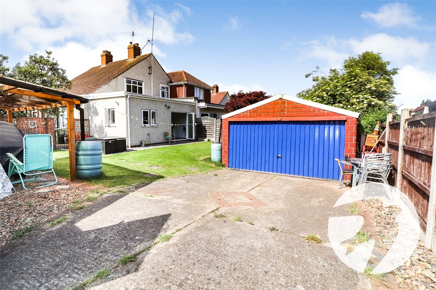 3 bedroom house for sale in Erith | Robinson Jackson