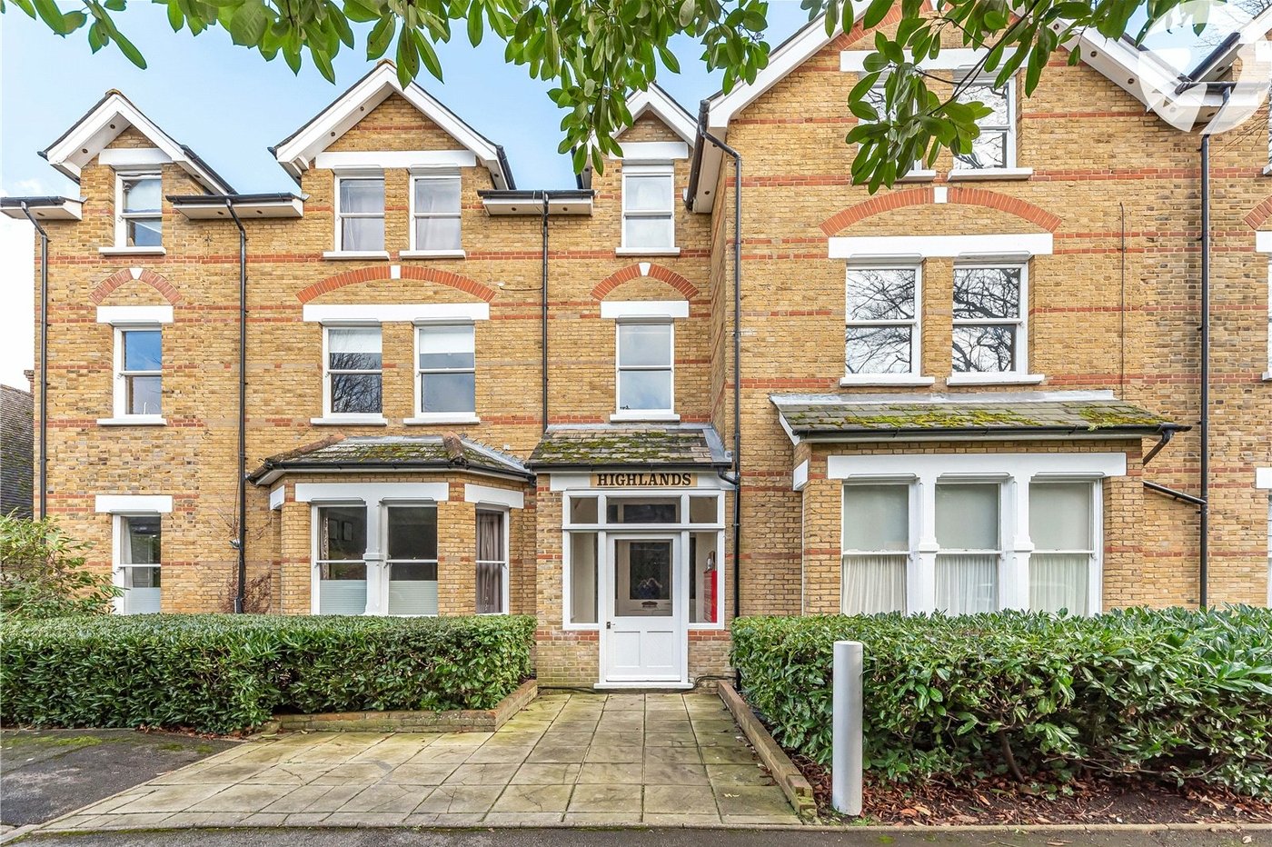 1 bedroom property for sale in Pencroft Drive | Robinson Jackson