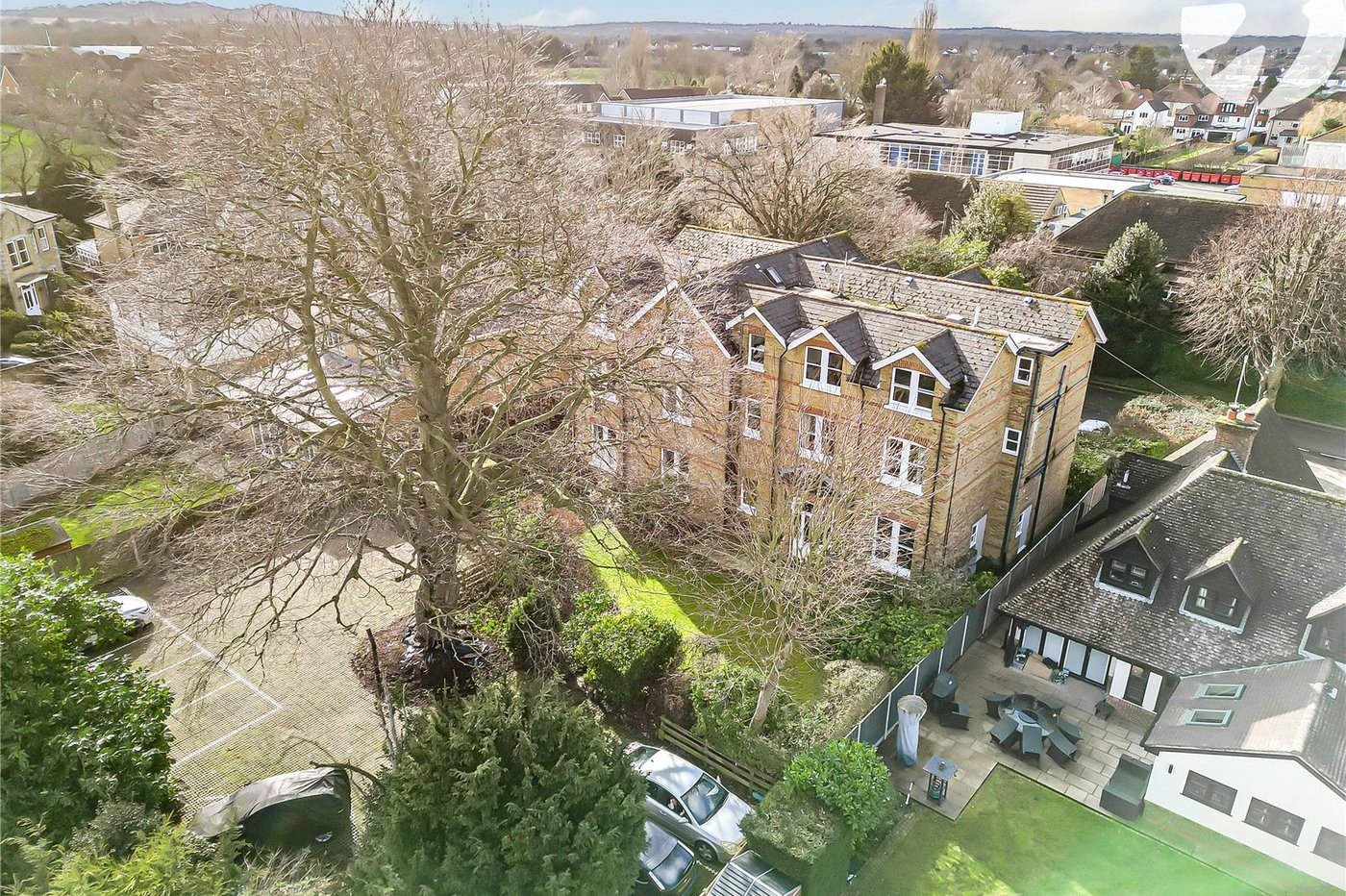 1 bedroom property for sale in Pencroft Drive | Robinson Jackson