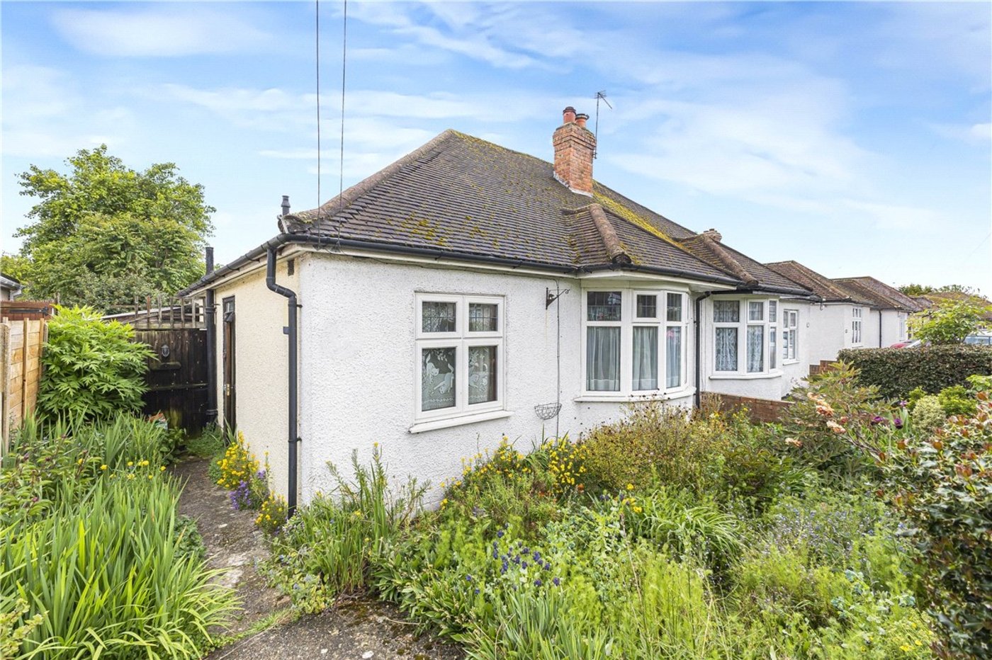 2 bedroom bungalow for sale in Orpington | Robinson Jackson
