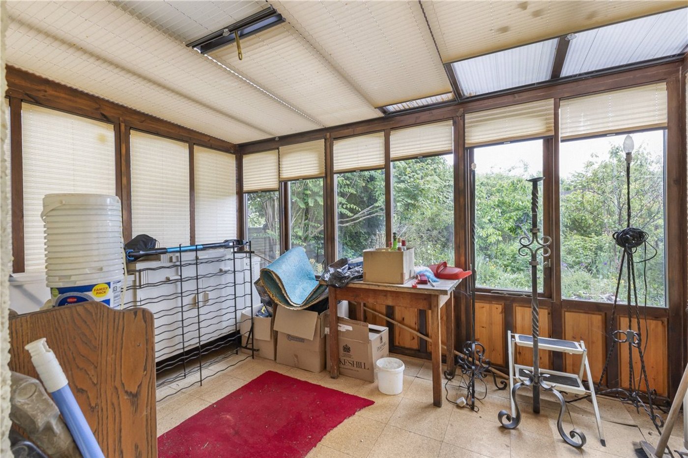 2 bedroom bungalow for sale in Orpington | Robinson Jackson