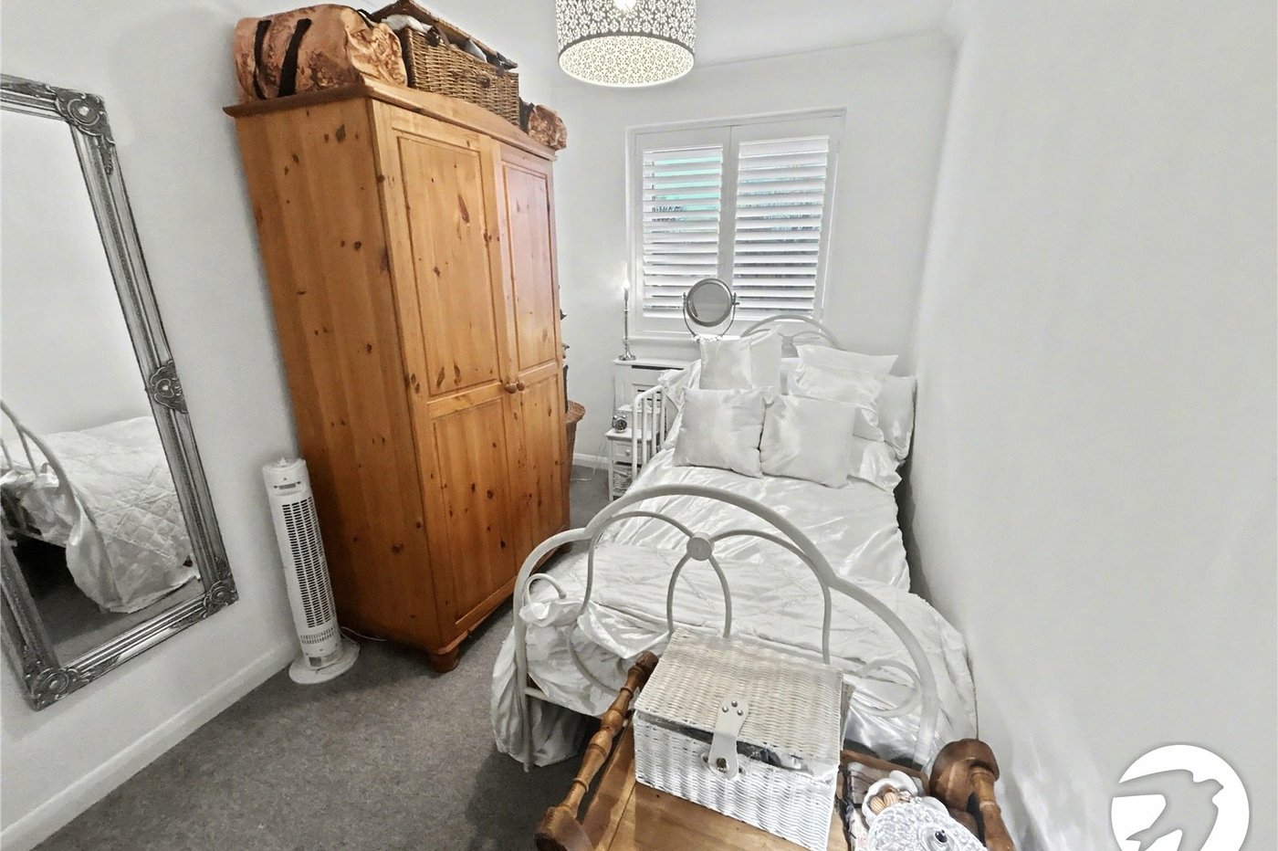 2 bedroom property for sale in Sidcup | Robinson Jackson