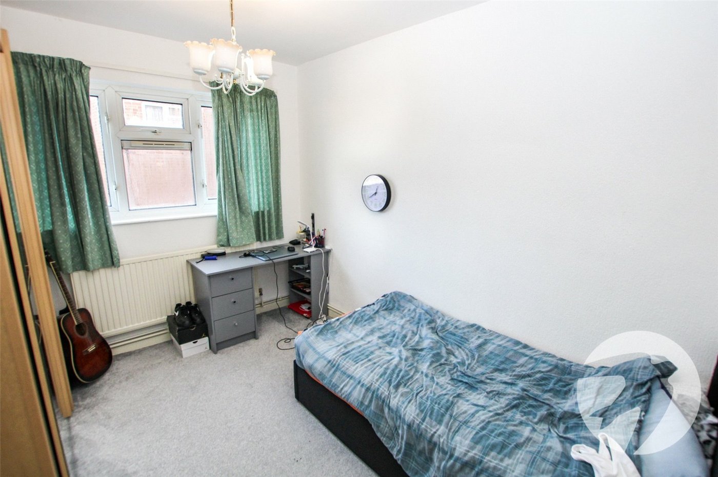 3 bedroom property for sale in Beaconsfield Road | Robinson Jackson
