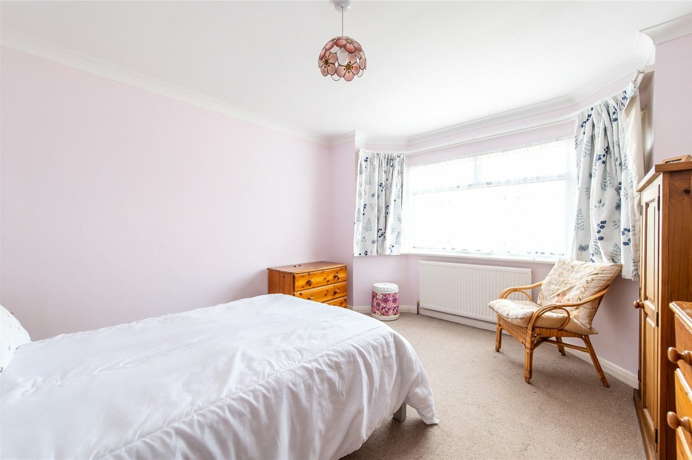 2 bedroom bungalow for sale in Istead Rise | Robinson Michael & Jackson