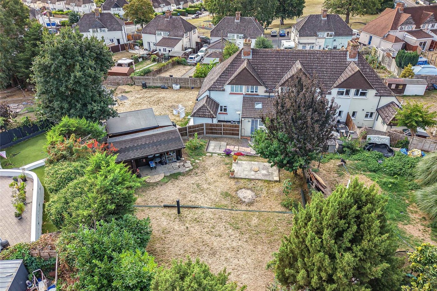 3 bedroom house for sale in Dartford | Robinson Jackson