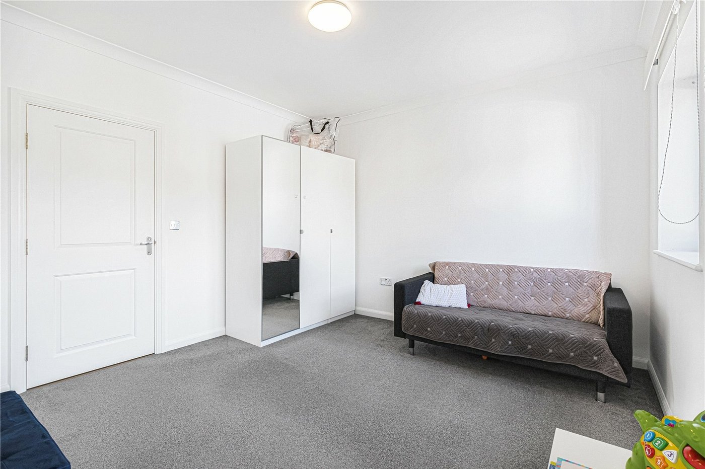 2 bedroom house for sale in Welling | Robinson Jackson