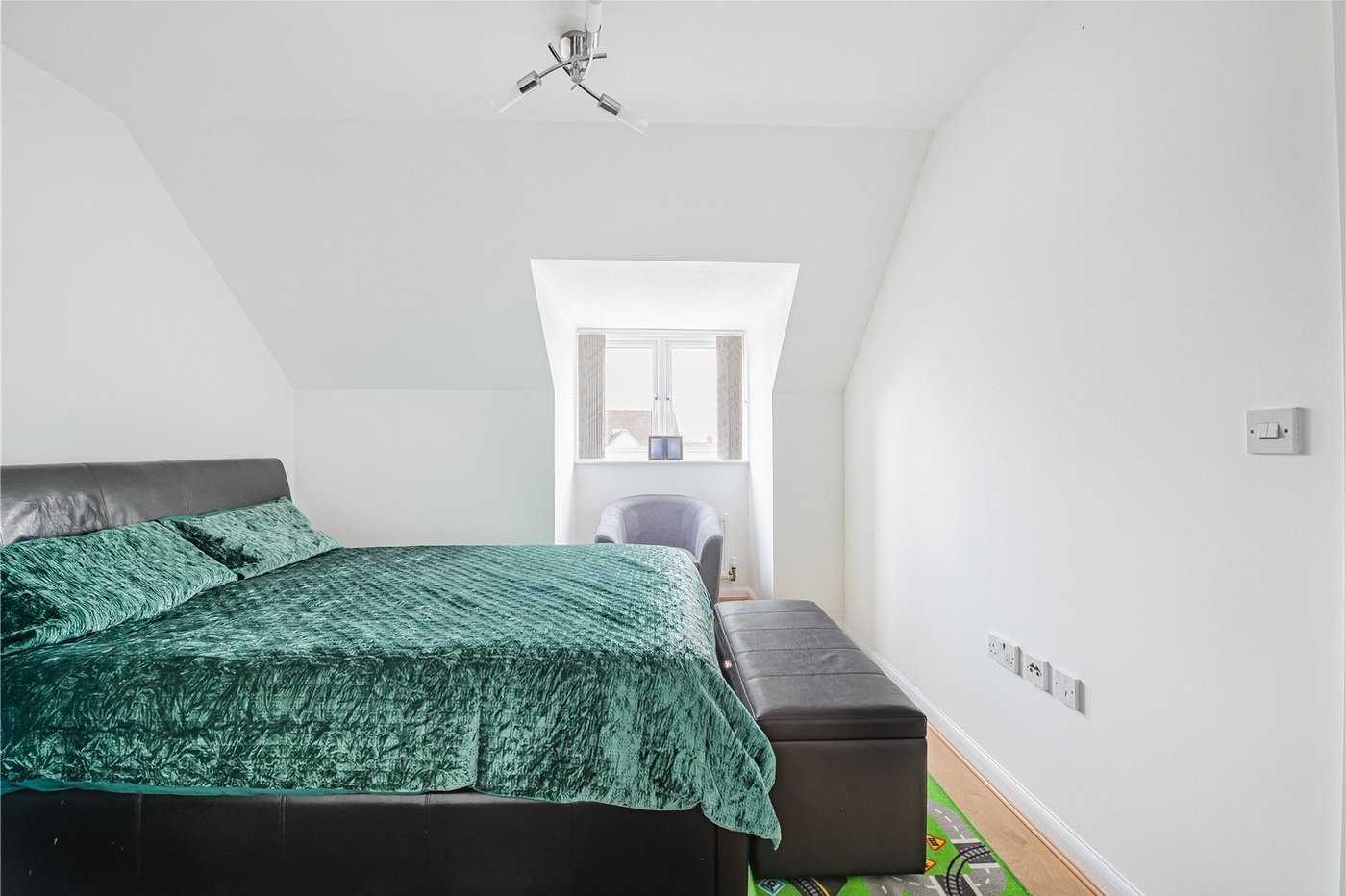 3 bedroom house for sale in Welling | Robinson Jackson