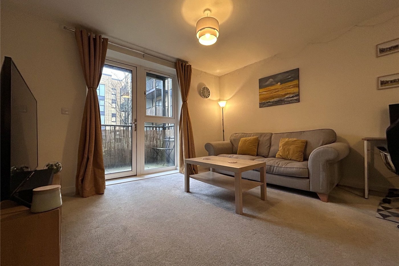 1 bedroom property for sale in Northfleet | Robinson Michael & Jackson