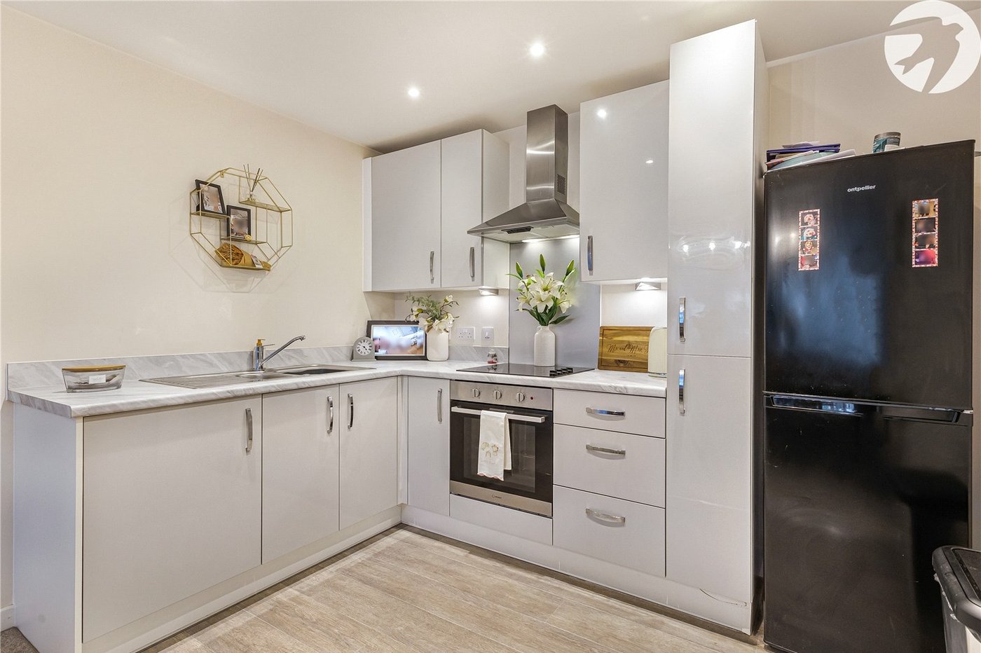 2 bedroom property for sale in Northfleet | Robinson Michael & Jackson