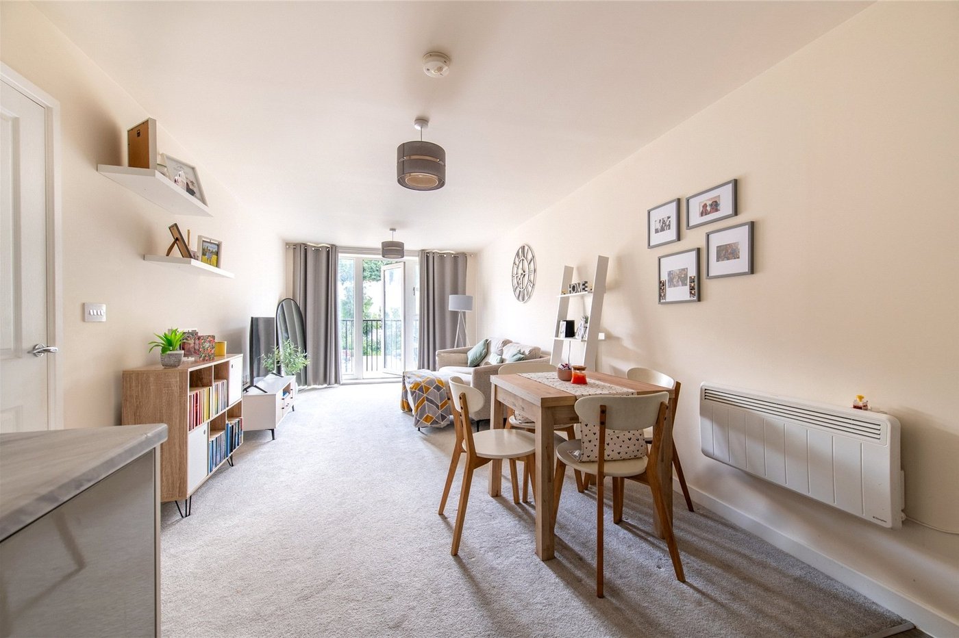 2 bedroom property for sale in Northfleet | Robinson Michael & Jackson