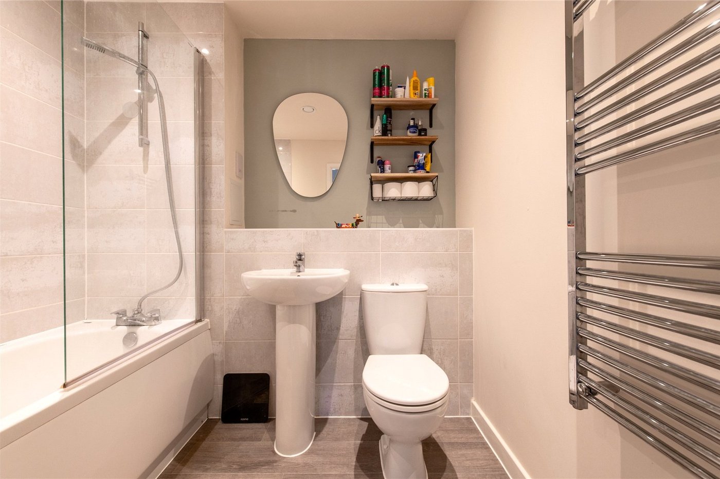 2 bedroom property for sale in Northfleet | Robinson Michael & Jackson