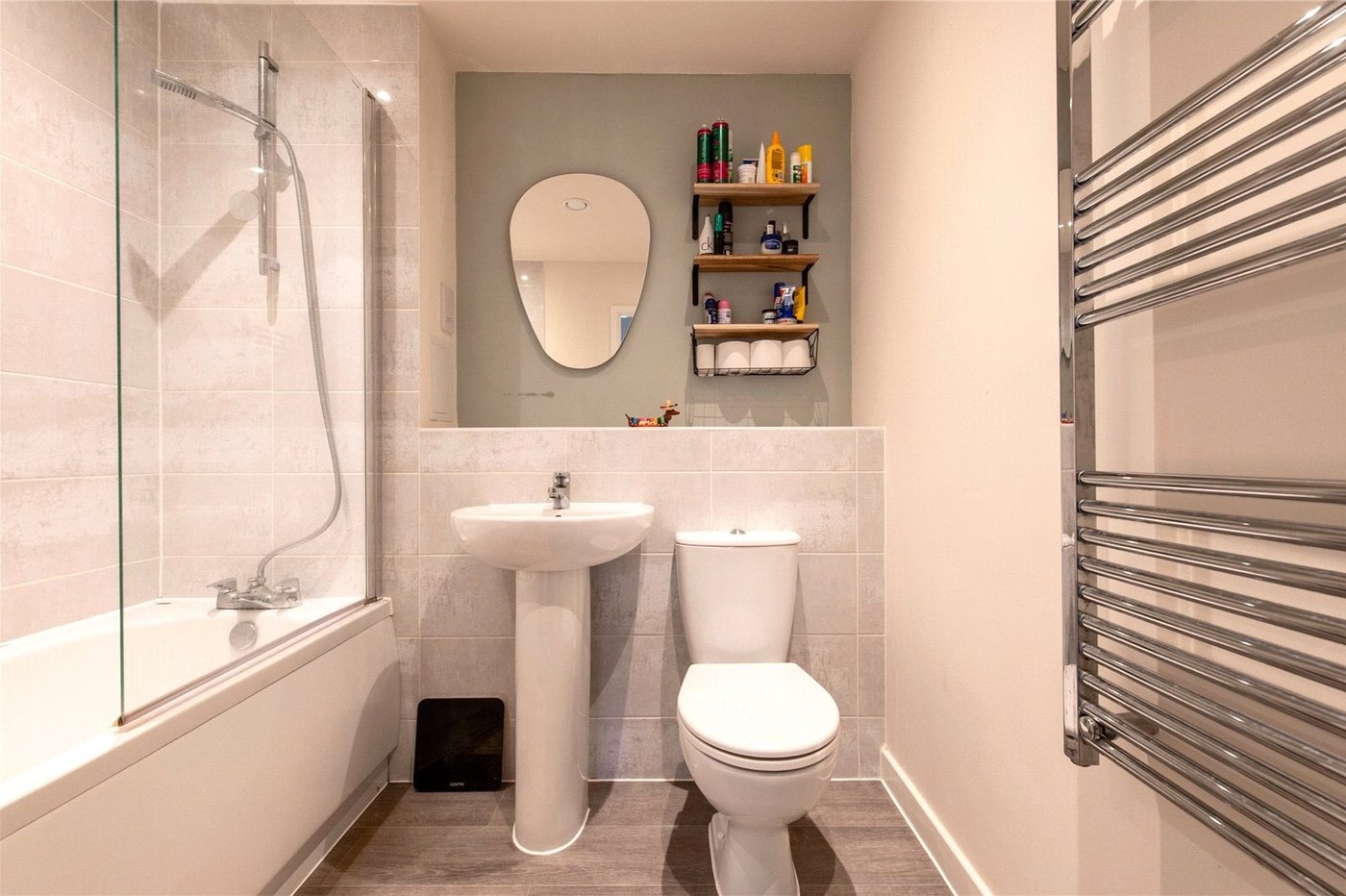 2 bedroom property for sale in Northfleet | Robinson Michael & Jackson