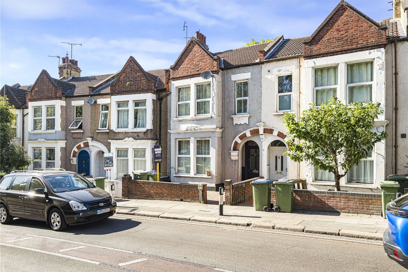 2 bedroom property for sale in Woolwich | Robinson Jackson