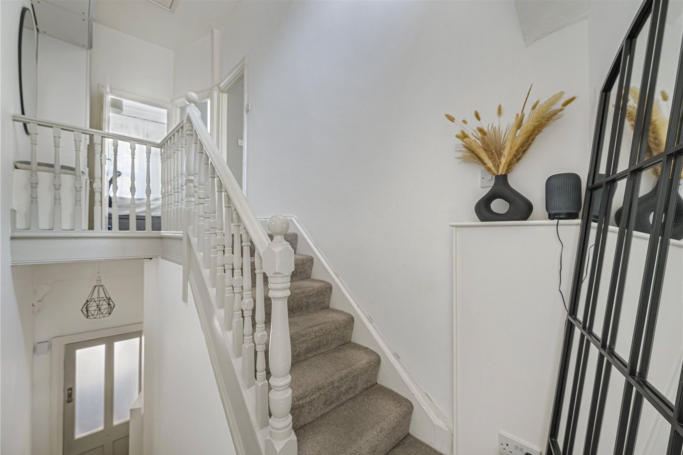 2 bedroom property for sale in Woolwich | Robinson Jackson