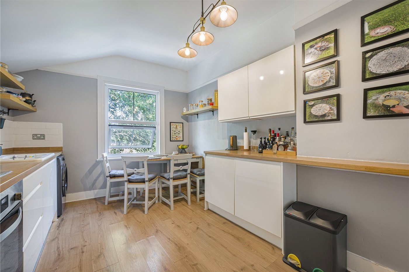 2 bedroom property for sale in Woolwich | Robinson Jackson