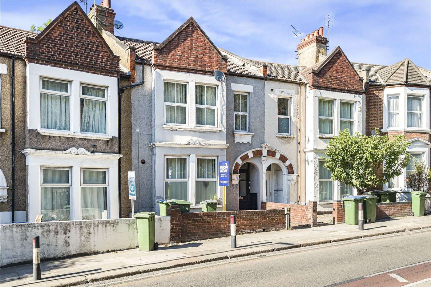 2 bedroom property for sale in Woolwich | Robinson Jackson
