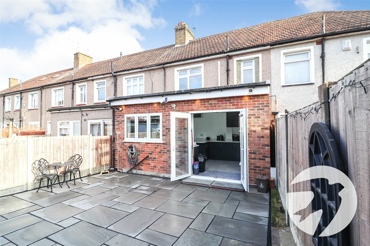 3 bedroom house for sale in Erith | Robinson Jackson