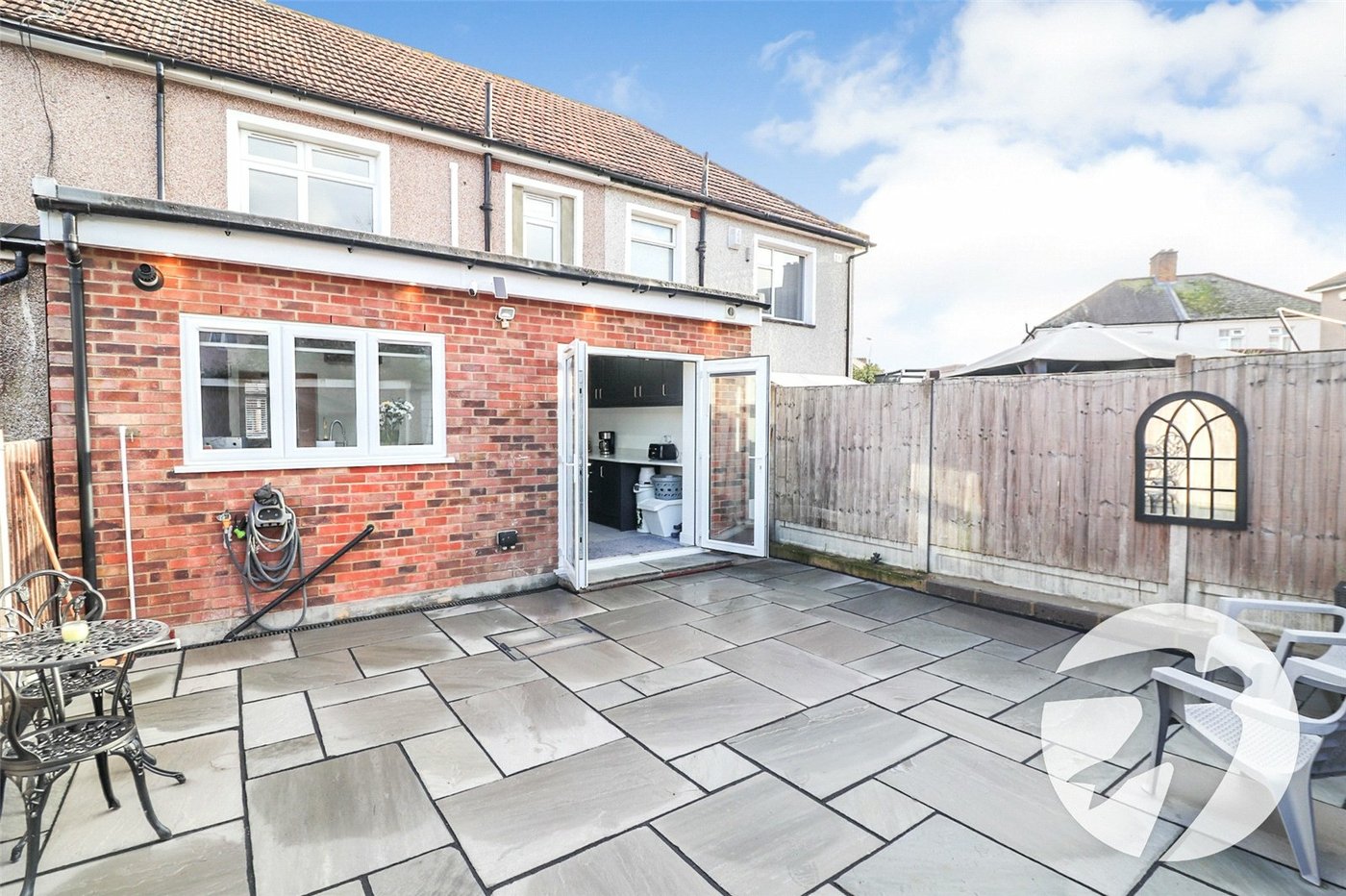 3 bedroom house for sale in Erith | Robinson Jackson