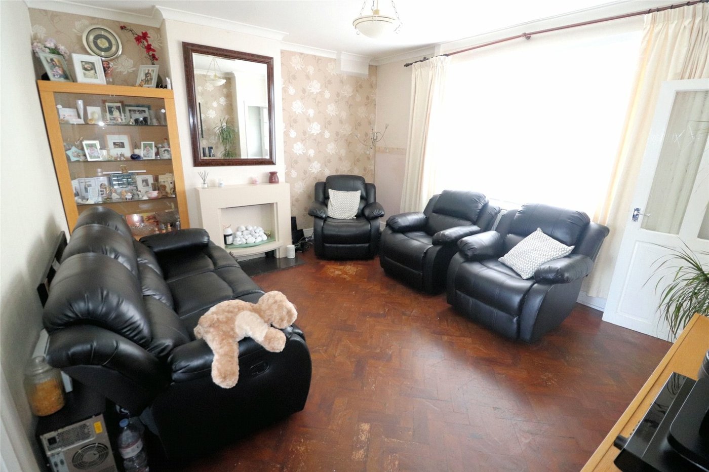 4 bedroom house for sale in Northumberland Heath | Robinson Jackson