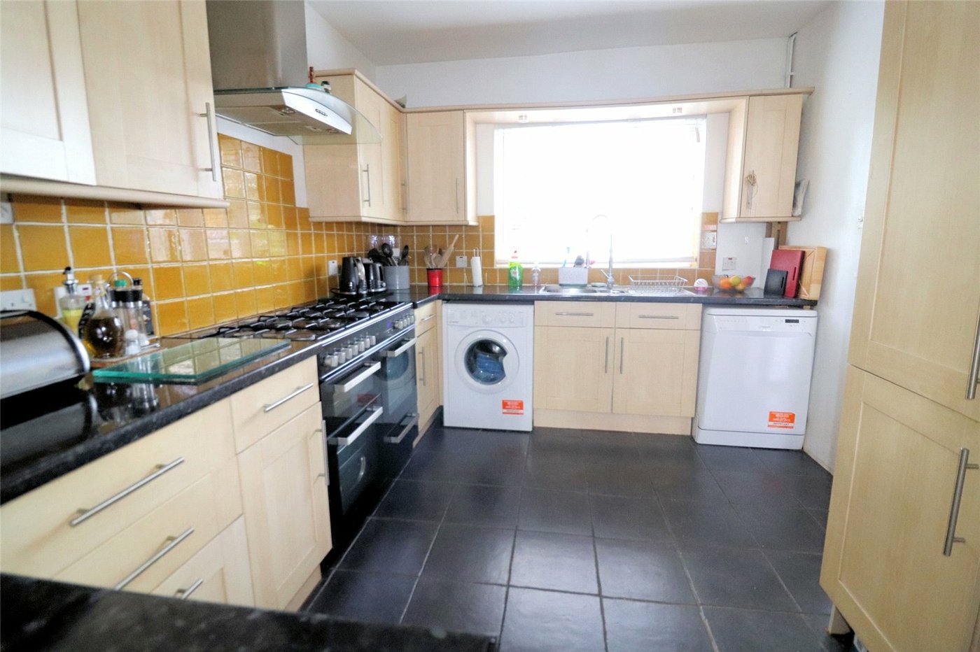 4 bedroom house for sale in Northumberland Heath | Robinson Jackson