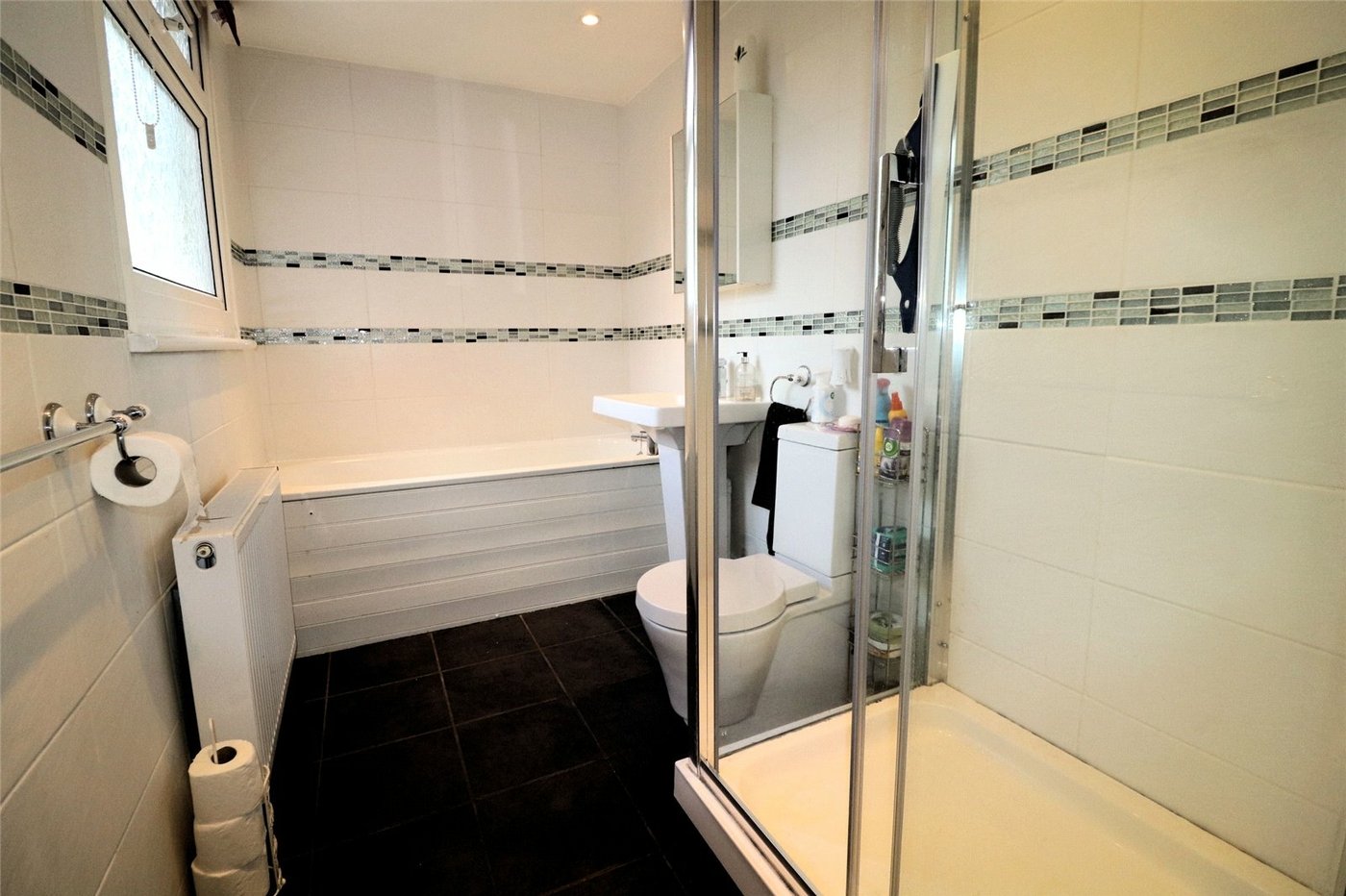 4 bedroom house for sale in Northumberland Heath | Robinson Jackson