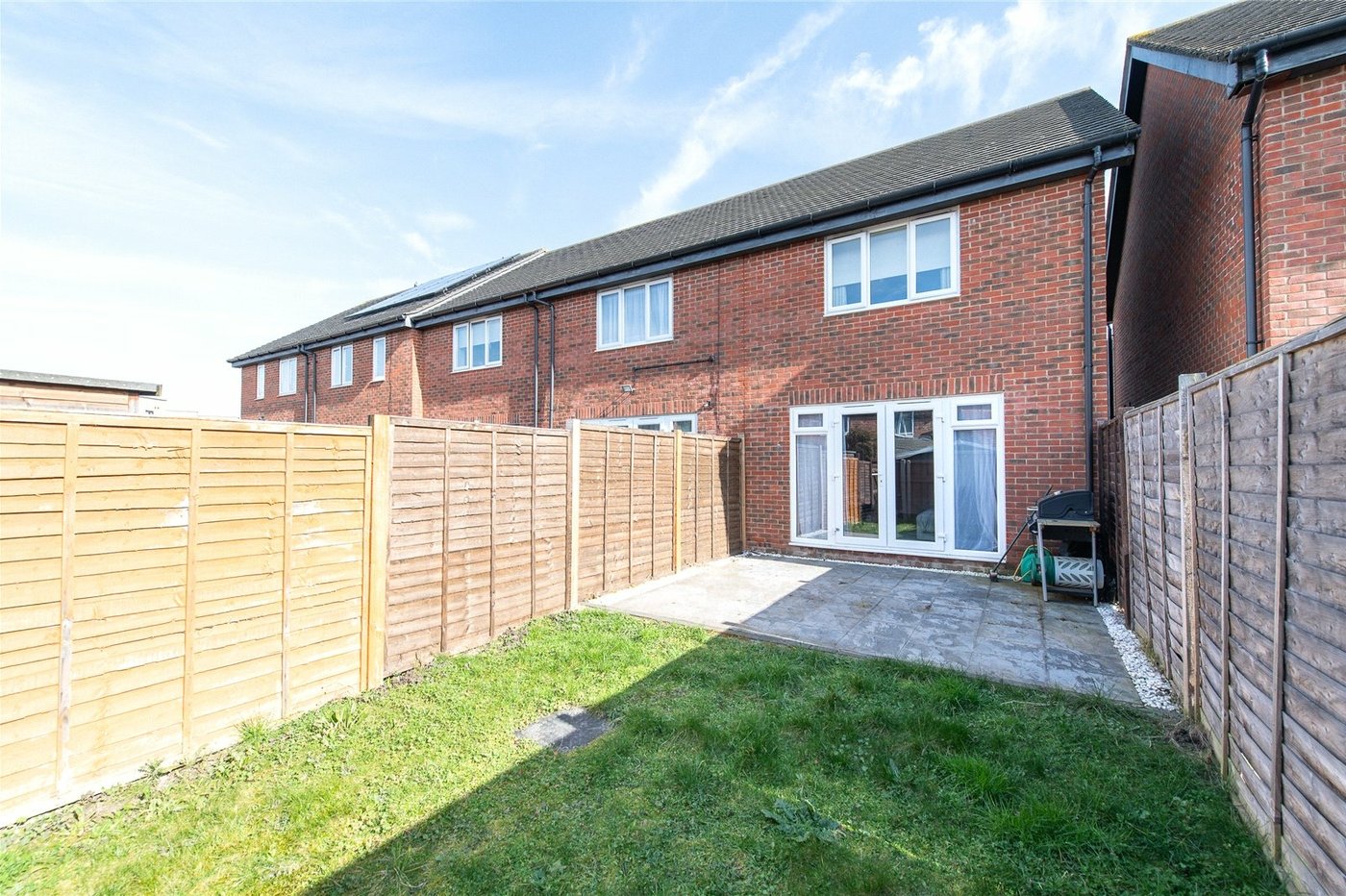 2 bedroom house for sale in Gravesend | Robinson Michael & Jackson