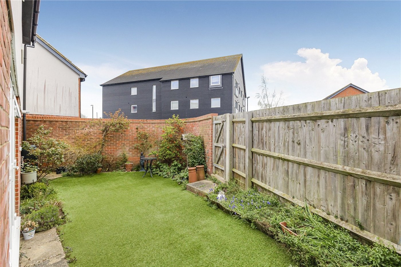 3 bedroom house for sale in Gravesend | Robinson Michael & Jackson