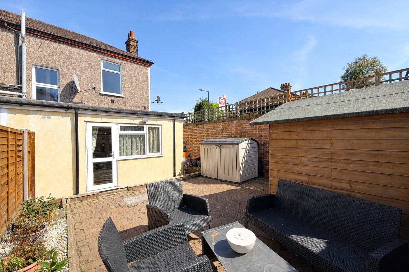 1 bedroom property for sale in Hither Green | Robinson Jackson