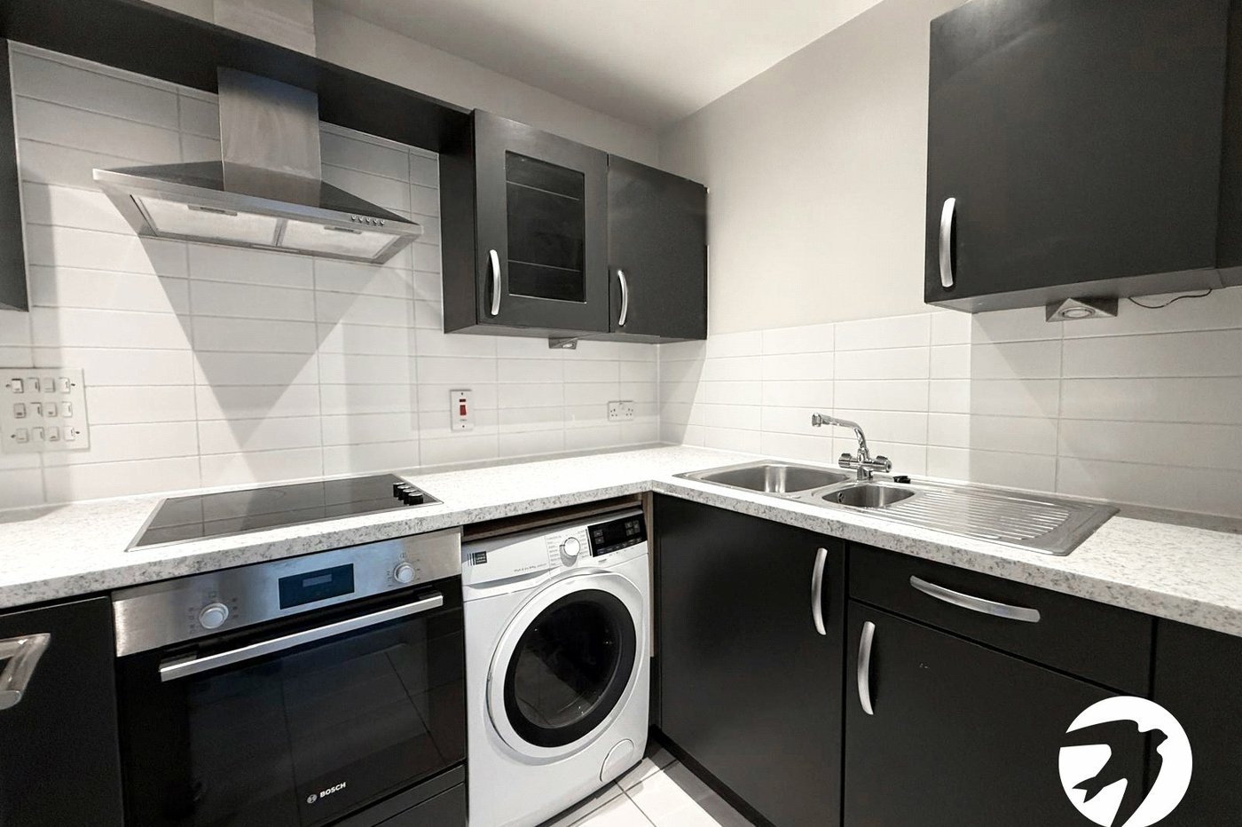 2 bedroom property for sale in London | Robinson Jackson