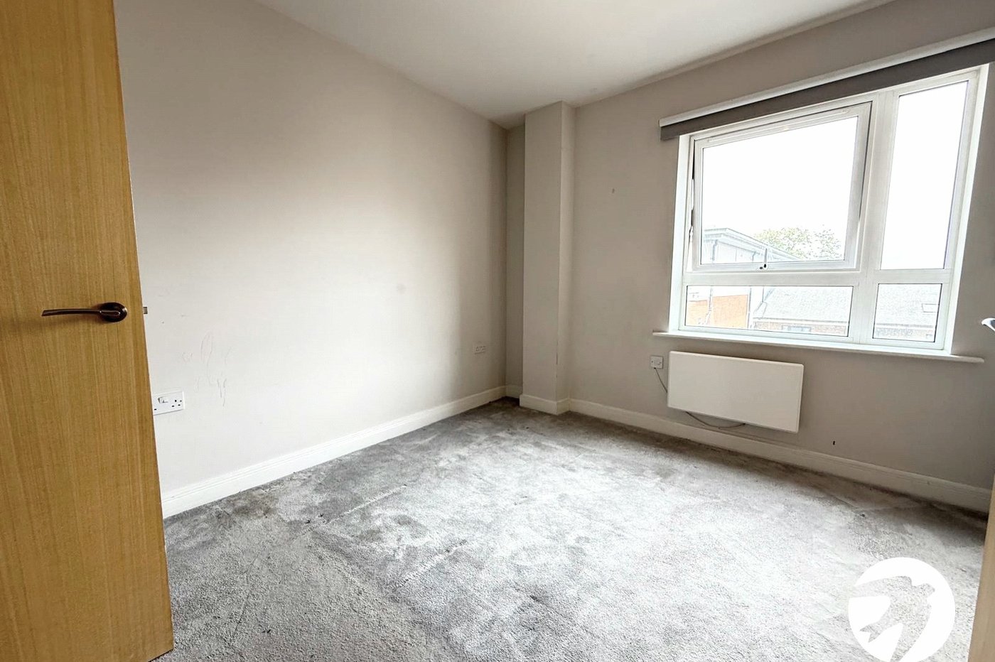 2 bedroom property for sale in London | Robinson Jackson