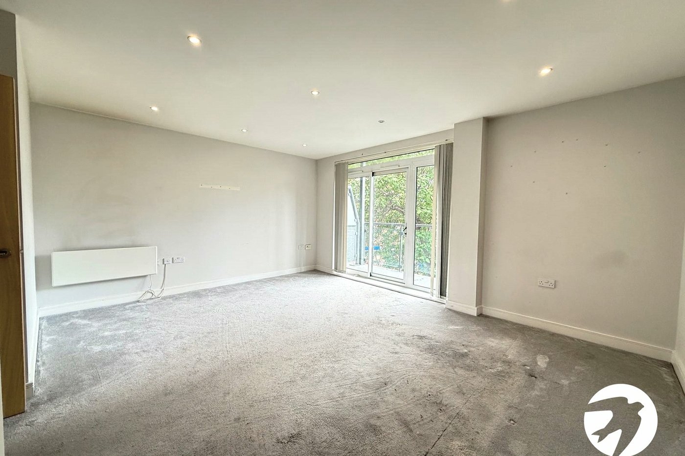 2 bedroom property for sale in London | Robinson Jackson