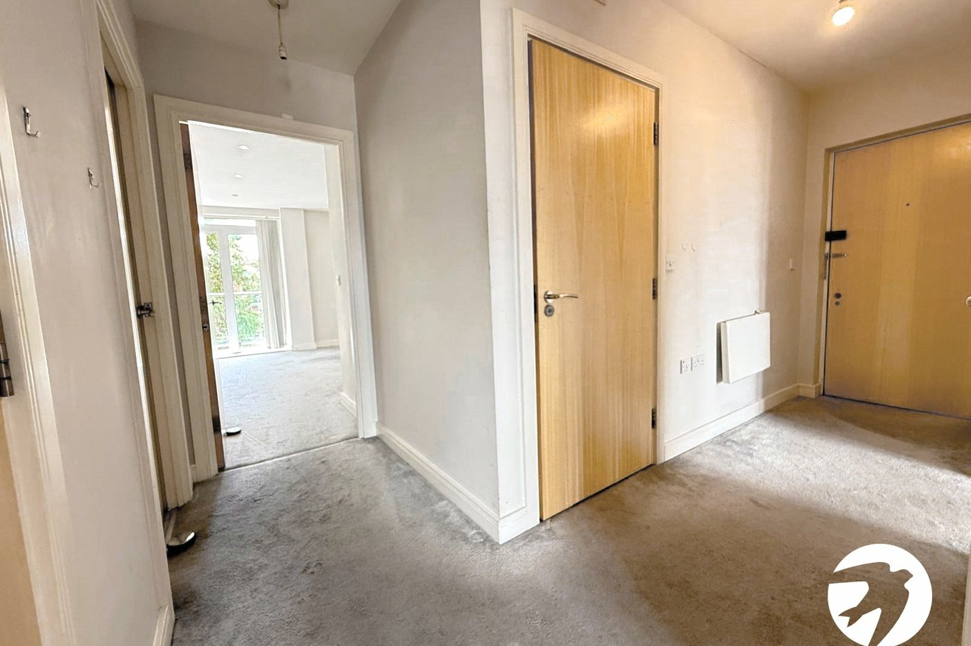 2 bedroom property for sale in London | Robinson Jackson