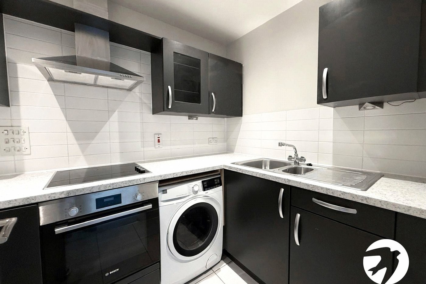 2 bedroom property for sale in London | Robinson Jackson