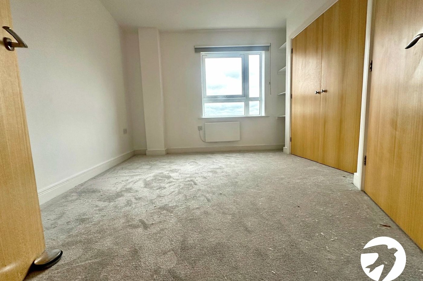 2 bedroom property for sale in London | Robinson Jackson