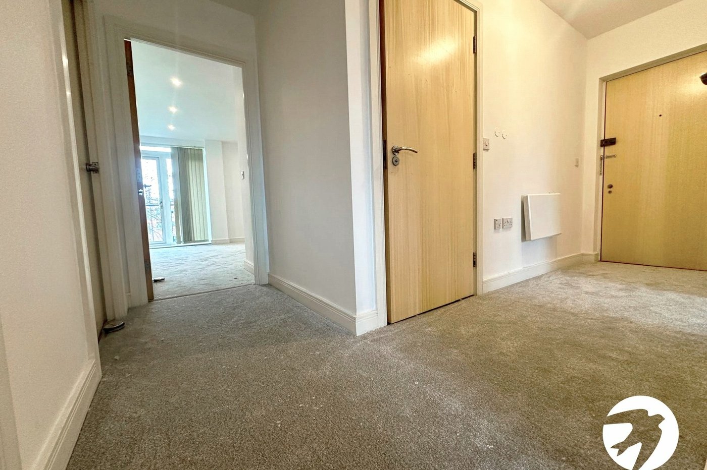 2 bedroom property for sale in London | Robinson Jackson