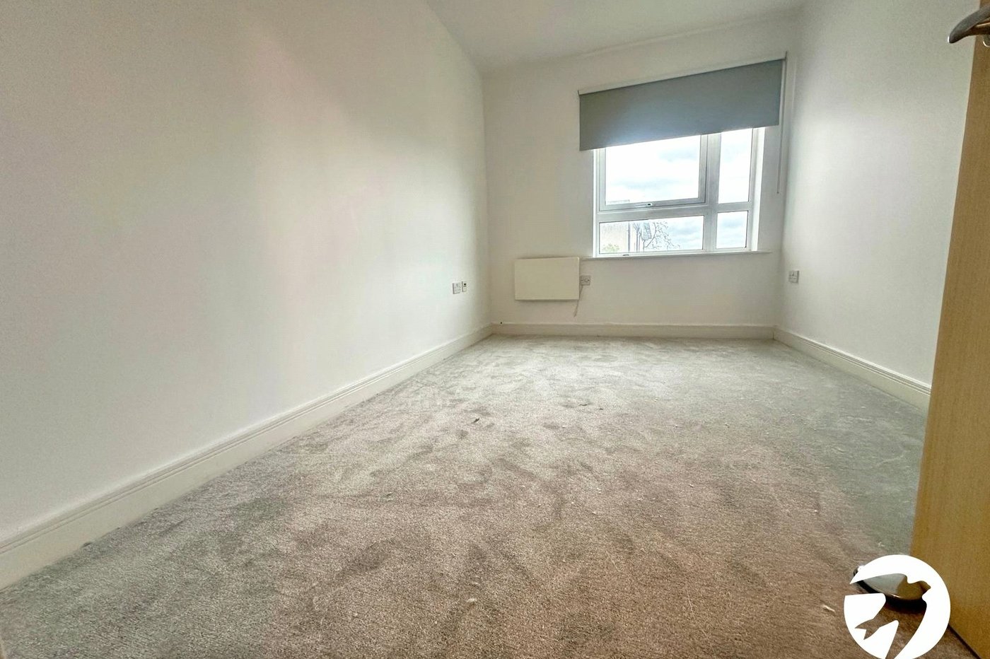 2 bedroom property for sale in London | Robinson Jackson