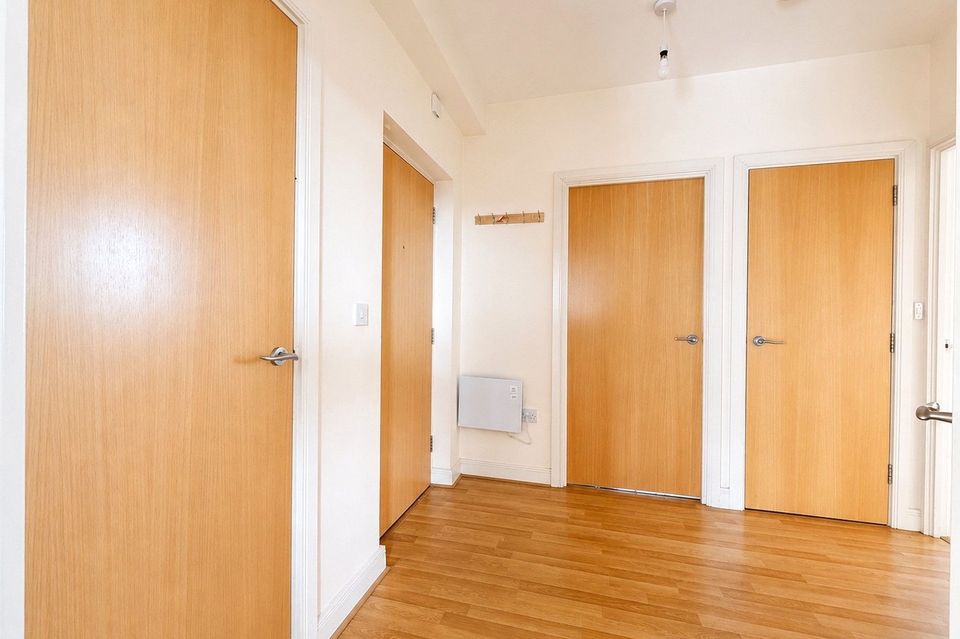 2 bedroom property for sale in London | Robinson Jackson