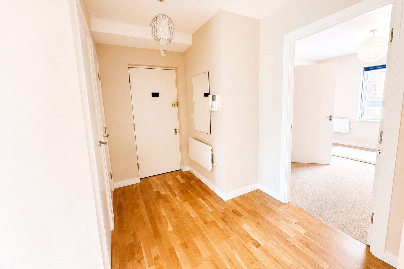 2 bedroom property for sale in London | Robinson Jackson